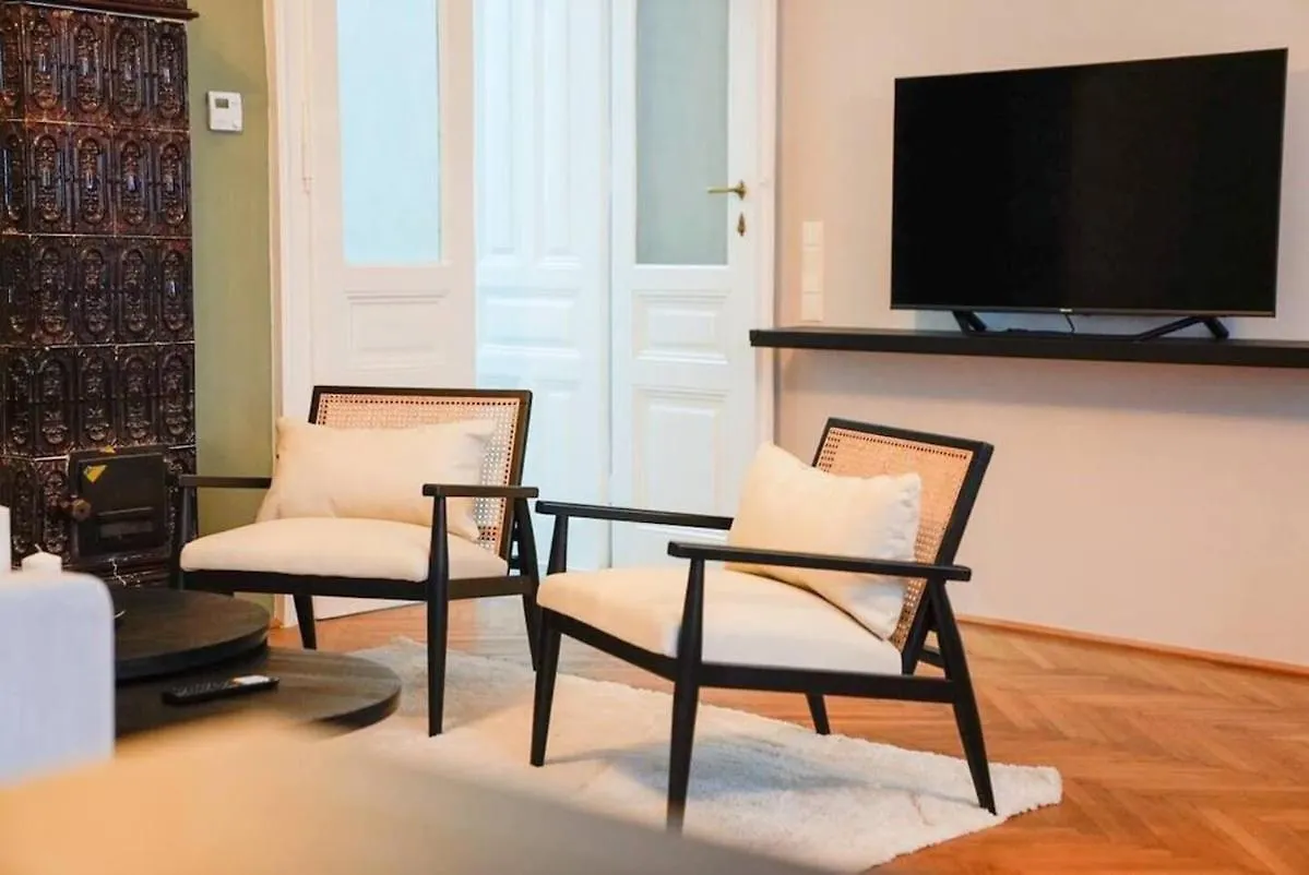 Apartment 8 Minutes To Inner City I 5 Min Walk To Metro I Wifi Vienna Austria