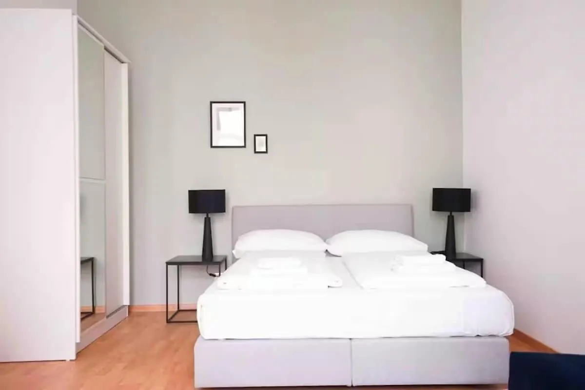 Apartment 8 Minutes To Inner City I 5 Min Walk To Metro I Wifi Vienna