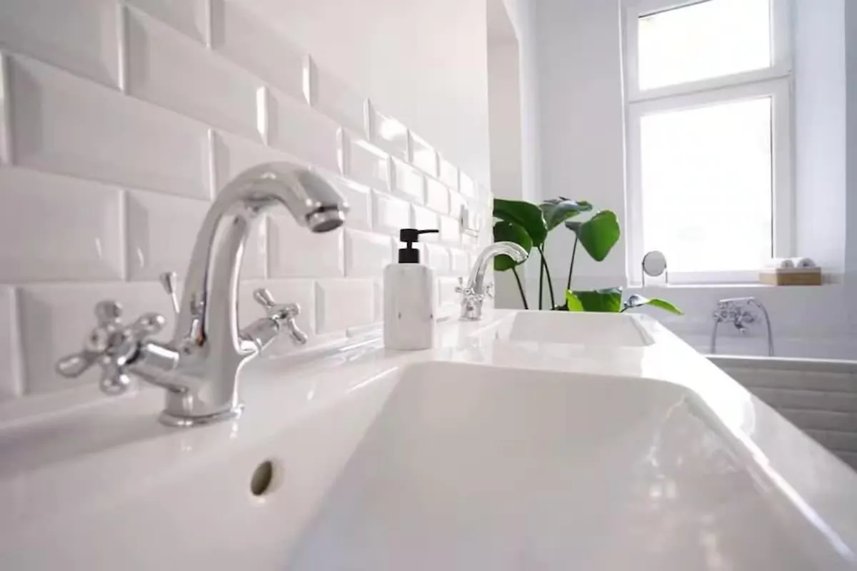 Apartment 8 Minutes To Inner City I 5 Min Walk To Metro I Wifi Vienna