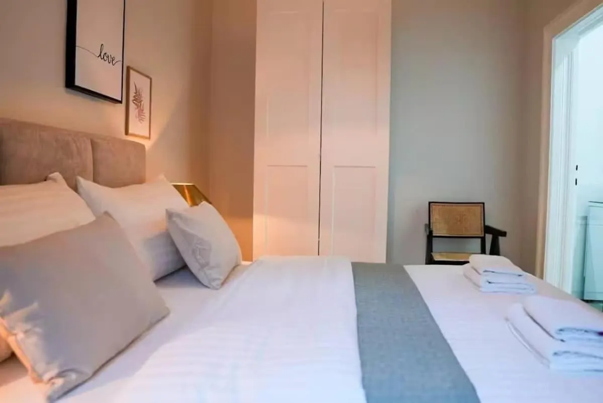 Διαμέρισμα 8 Minutes To Inner City I 5 Min Walk To Metro I Wifi Βιέννη